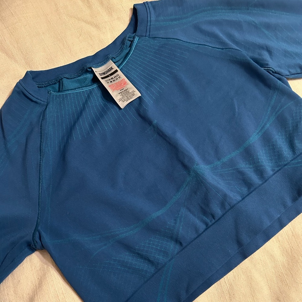 NWOT Gymshark Blue Crop Top